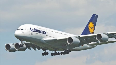 LUFTHANSA