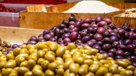 olives_trade