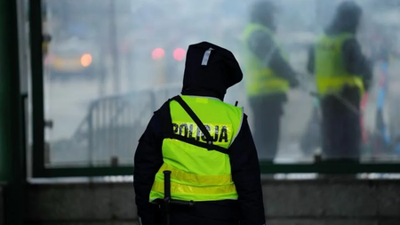 924ea2c6-012c-45d4-82a8-a783280ead2f