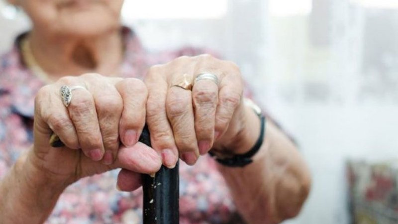 b_b_b_ilikiomenidgf_770x4701