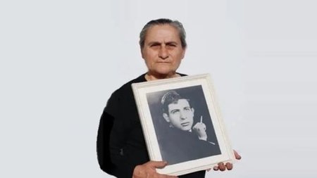 ΧΑΡΙΤΑ ΜΑΝΤΟΛΕΣ 1