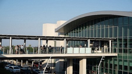 2337a3fd-5da4-4413-8e72-77ca1e1f8b98_larnacaaırport