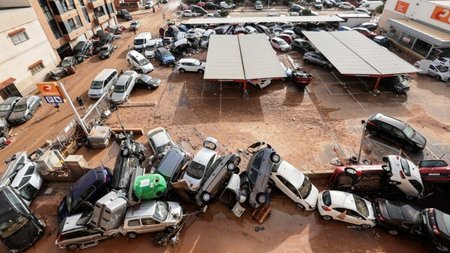 valenthia-autokinita