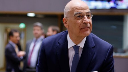 Dendias_reuters-960x600