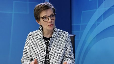 ΚΛΑΟΥΝΤΙΑ ΜΠΟΥΧ