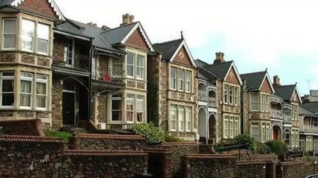 ΒΡΕΤΑΝΙΑ ΚΑΤΟΙΚΙΕΣ