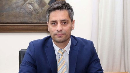 b_b_pelekanos1