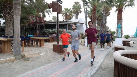 Abdulla-Bin-Touq-Al-Marri-Running2