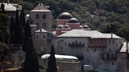 agion_oros_ekklisis_thriskeia