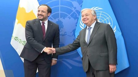 νχ