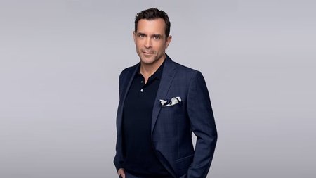 ΚΩΝΣΤΑΝΤΙΝΟΣ ΜΑΡΚΟΥΛΑΚΗΣ 1