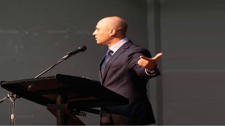 ΚΩΝΣΤΑΝΤΙΝΟΣ ΜΠΟΓΔΑΝΟΣ 1