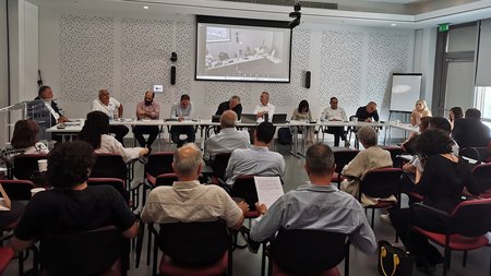 ΠΡΟΥΝΤΖΟΣ-ΛΕΥΚΩΣΙΑ