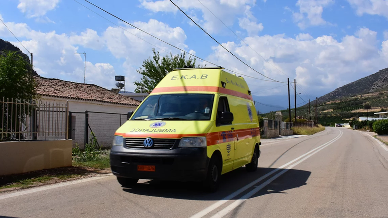 asthenoforo-eparxiakos-dromos.jpg