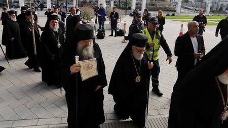 ιερα συνοδος