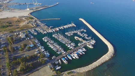 marina-larnakas