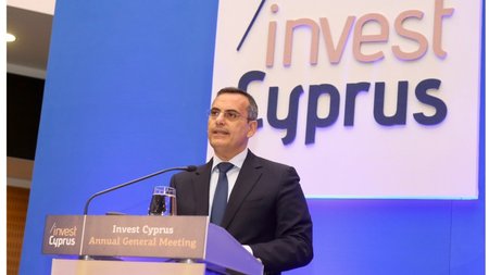 MixCollage-20-Nov-2023-06-45-PM-8590