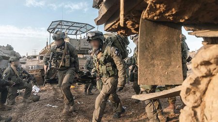 gaza-soldiers-arthrou