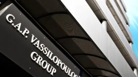 MixCollage-05-Dec-2023-11-02-AM-2052