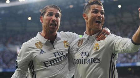 3516462-71676408-2560-1440