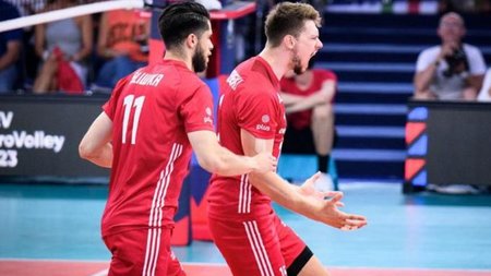 f6lgvd0xyaa_fvi_000326