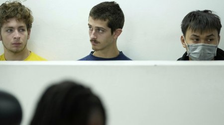 mirmigkia-kenya-kathgoroumenoi