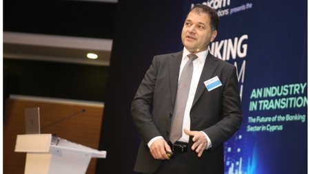 MixCollage-07-Dec-2023-11-37-AM-4101