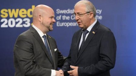 ΞΕΝΟΦΩΝΤΟΣ ΣΥΜΒΟΥΛΙΟ