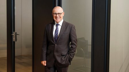 Stelios Americanos Banner