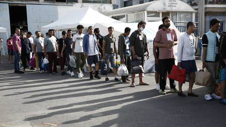 navagio-diasothentes