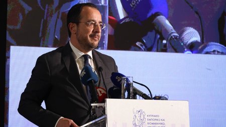 MixCollage-05-Dec-2023-09-15-AM-7430