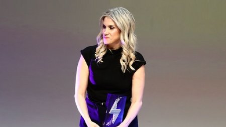 ΔΩΡΑ ΤΣΑΜΠΑΖΗ 1