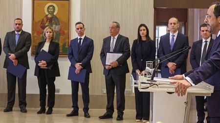 650