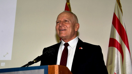 76e5c901-af29-41ca-a17f-7cdabd405806.jpg