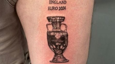 0_fan-gets-england-tattoo_153156