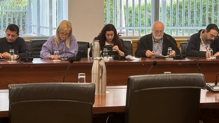 56eb41bb-8eab-45c2-8879-57b259b60dca