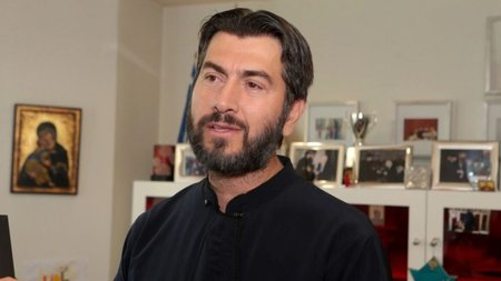 πατεραςαντωνιος83920