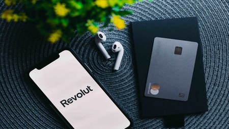 REVOLUT