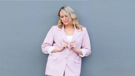 ΕΛΕΝΑ ΑΣΗΜΑΚΟΠΟΥΛΟΥ 1