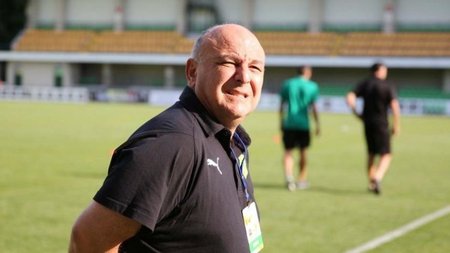 antros_karapatakis-825x510