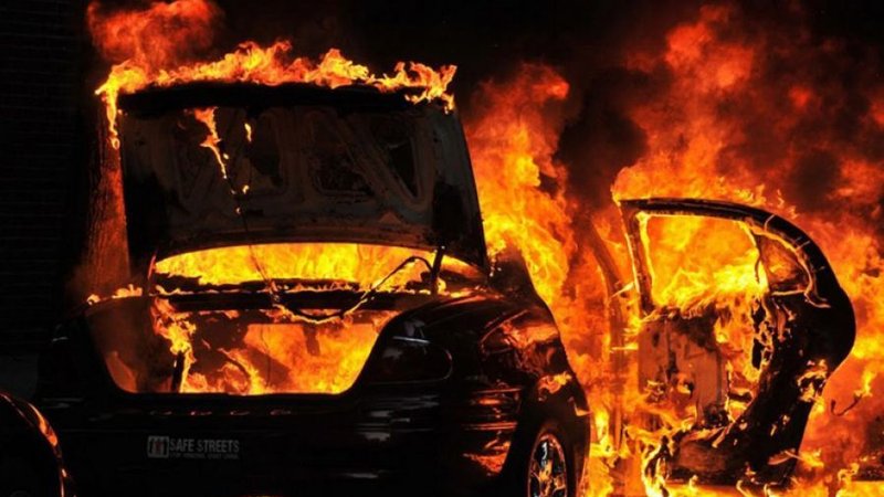 emprismos_car