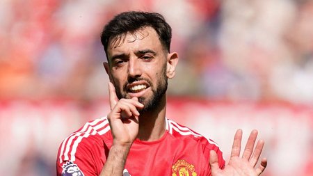 Bruno-Fernandes-Man-Utd-F365-60