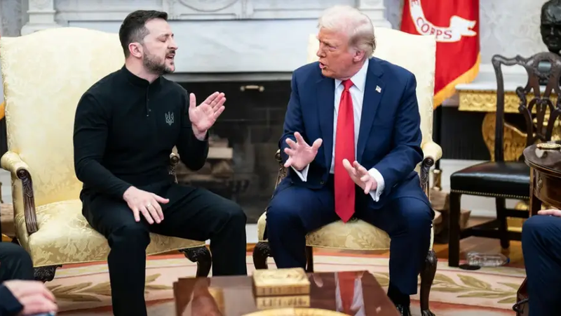 trump-zelenskyy-tsakomos.jpg