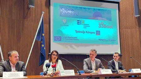 TRAPEZA_KUPROU-33east.width-750