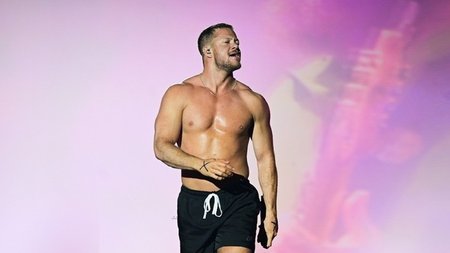 DAN REYNOLDS - IMAGINE DRAGONS 1