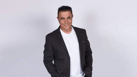 ΧΑΡΗΣ ΑΚΡΙΤΙΔΗΣ 1