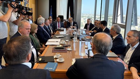 ΣΥΝΑΝΤΗΣΗ ΓΙΑ ΑΤΑ-ΥΠΟΥΡΓΟΣ ΕΡΓΑΣΙΑΣ-ΟΕΒ-ΚΕΒΕ-ΣΕΚ-ΠΕΟ