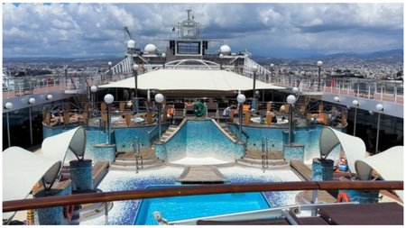 Collage Maker-02-May-2023-11-00-AM-1833