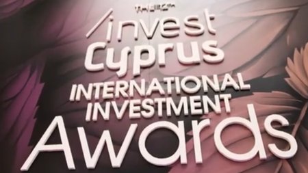 MixCollage-04-Jul-2024-03-29-PM-9814