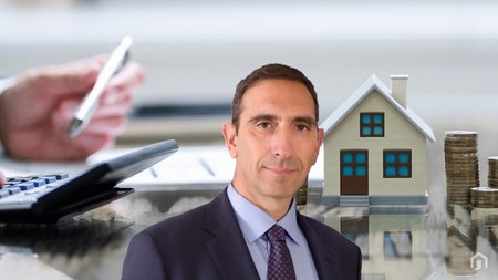 EGKLOBISMENOI_AGORASTES-KONSTANTINOS_IOANNOU.width-750